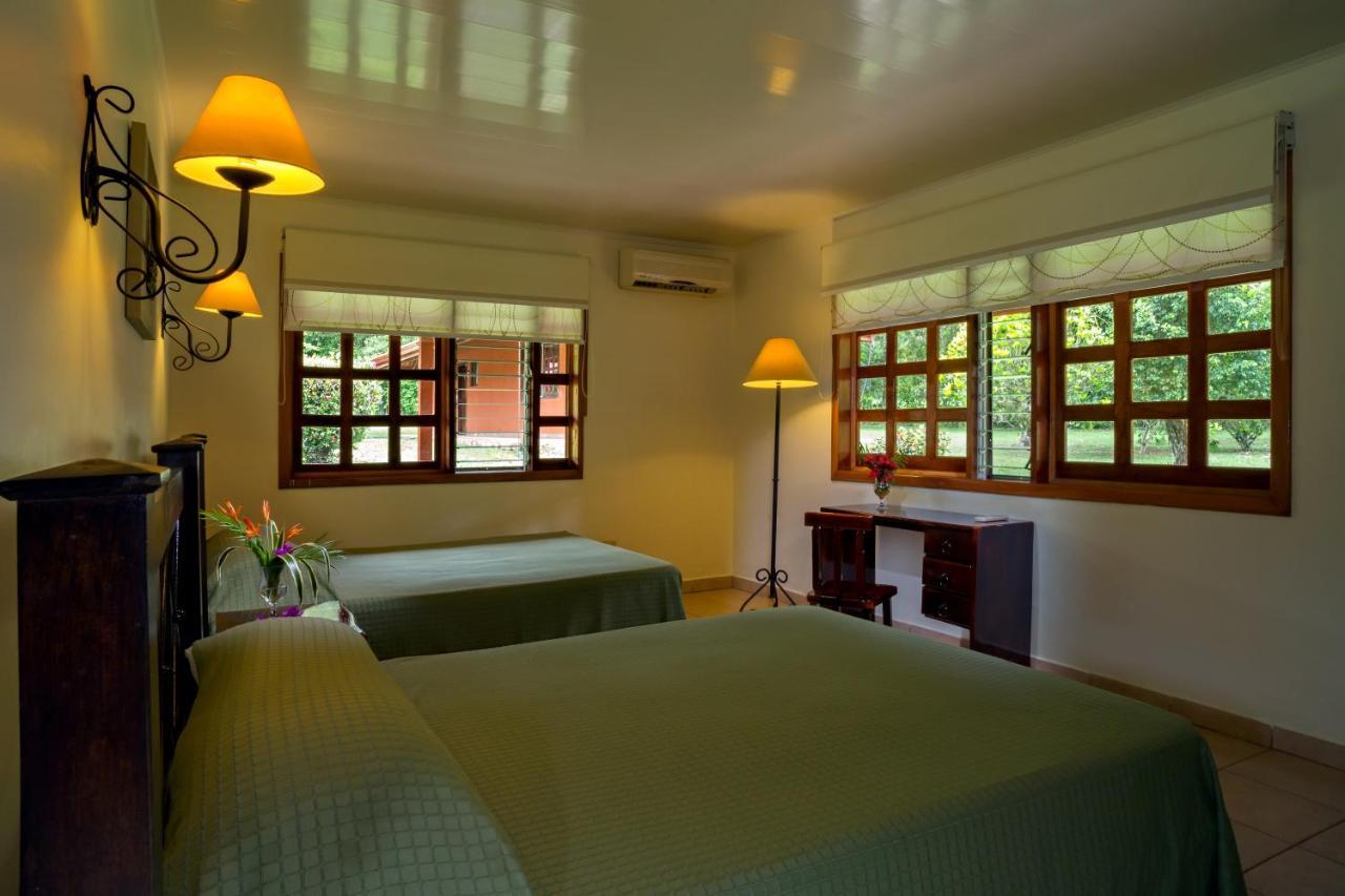 Natural Lodge Cano Negro Екстер'єр фото